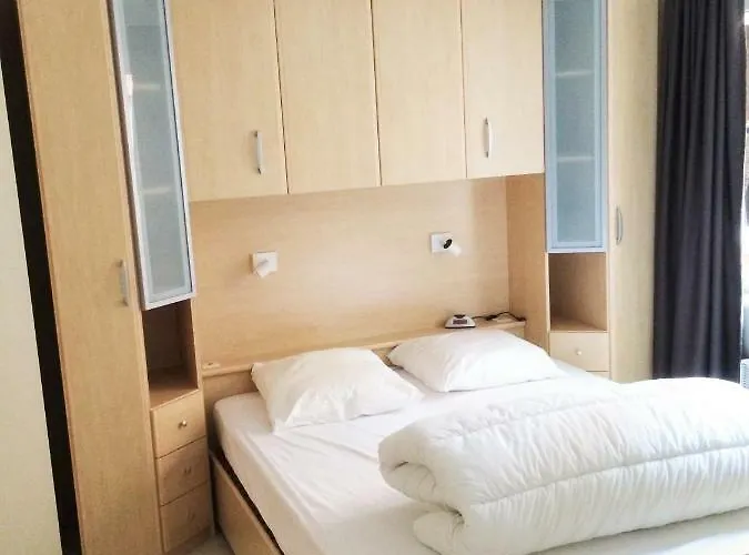 Sauvignon Centrum Met Garagestaanplaats 公寓 *